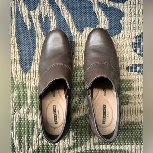 BRAND NEW Lexi Selena by Clark’s